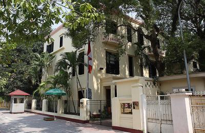 Danh sách các Lãnh sự quán và Đại sứ quán tại Hà Nội